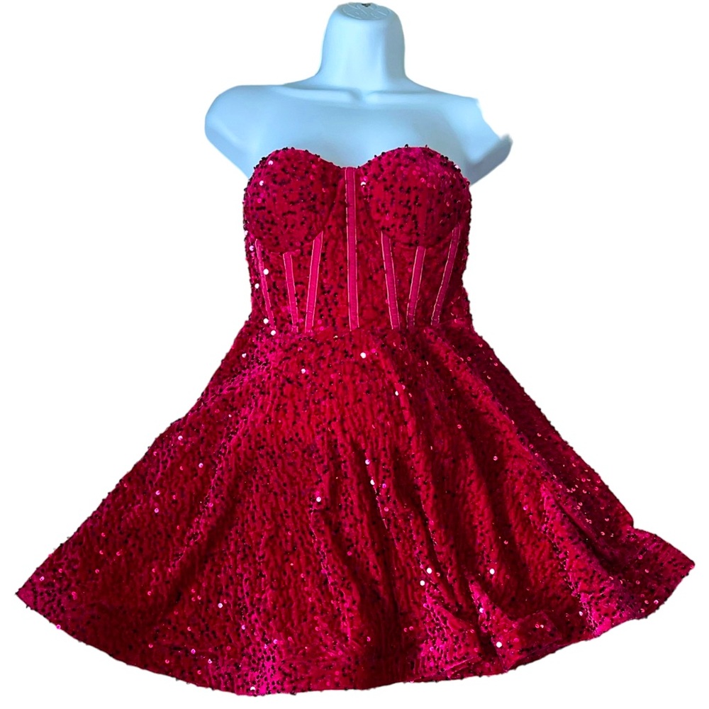 Sequined prom dress. Size M